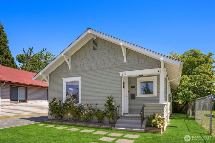 219 S Sams Street  Monroe WA 98272 photo