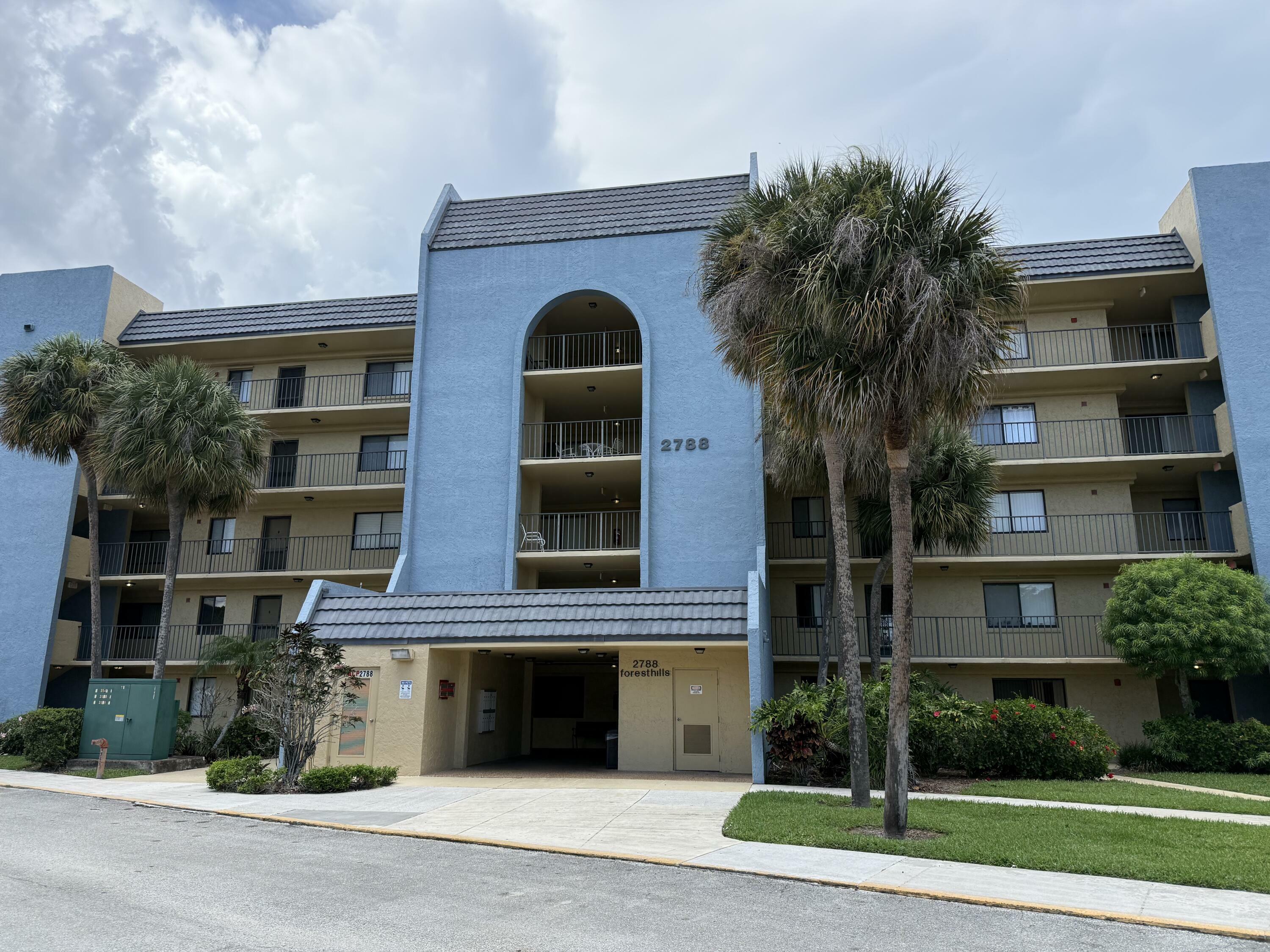 Property Photo: 2788 Tennis Club Drive 104 FL 33417
