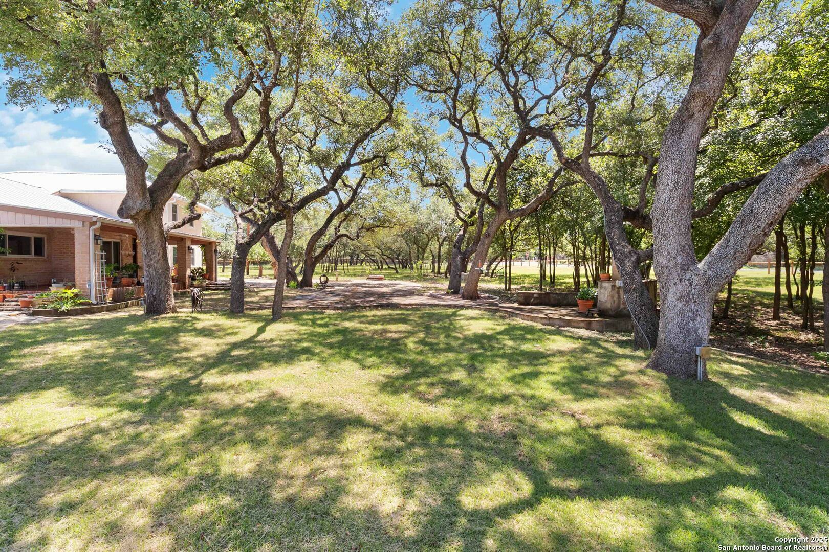 Property Photo: 5803 Hollyhock TX 78240