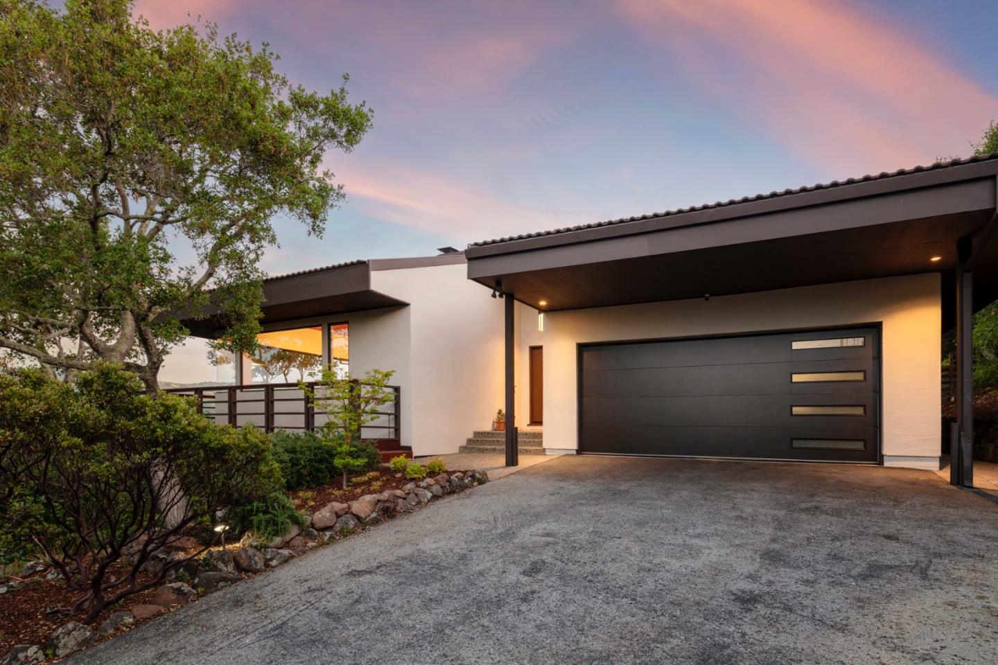 Property Photo: 165 Golden Oak Drive CA 94028