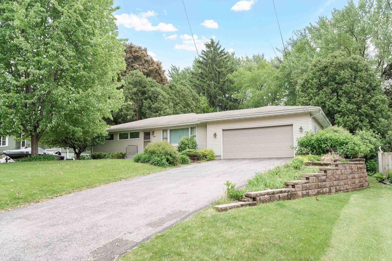 Property Photo: 1005 Troy Drive WI 53704
