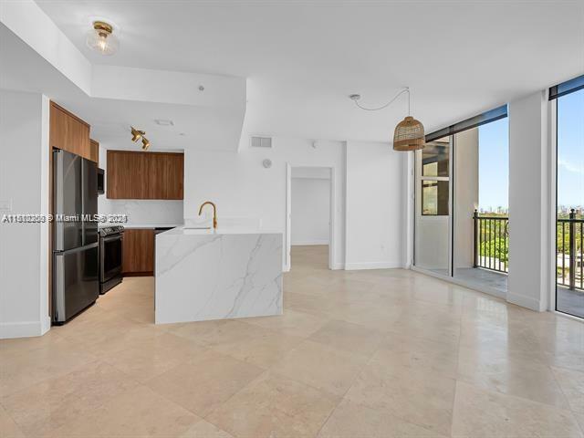 Property Photo: 4100 Salzedo St 901 FL 33146