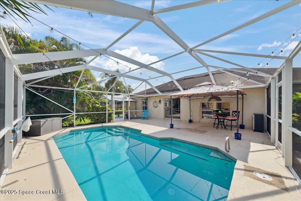 Property Photo: 6600 Bancroft Avenue FL 32927