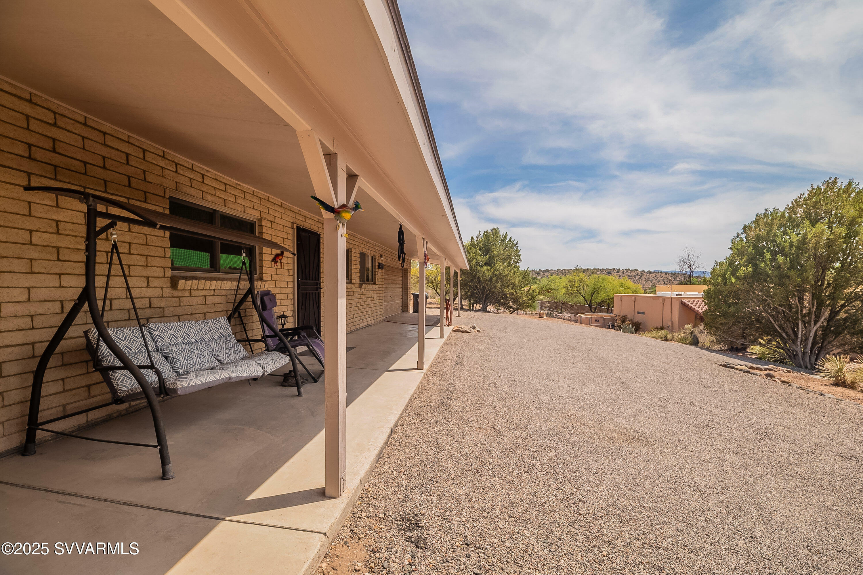 Property Photo: 4250 E Dakota Way AZ 86335