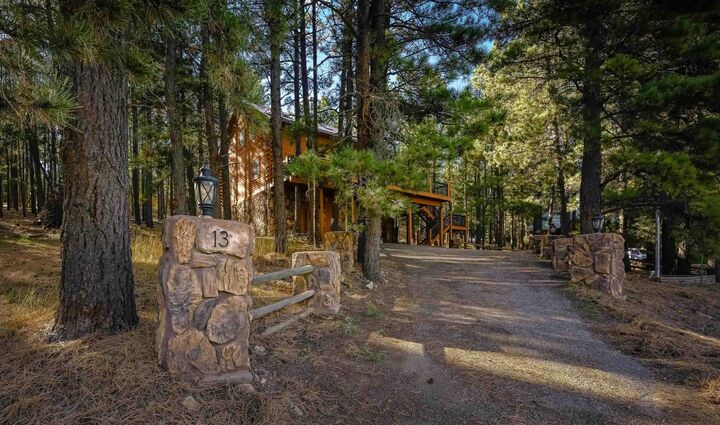 Property Photo: 13 Sarazen Terrace NM 87710