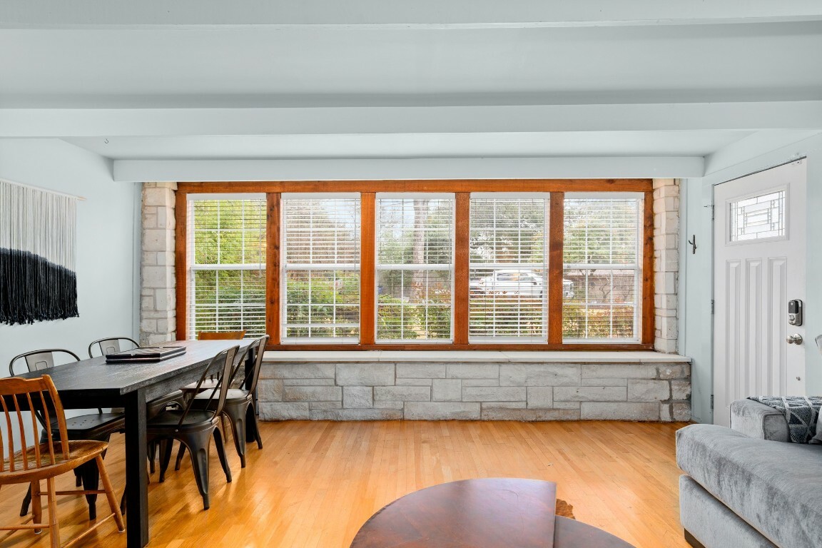 Property Photo: 1406 Summit Street TX 78741