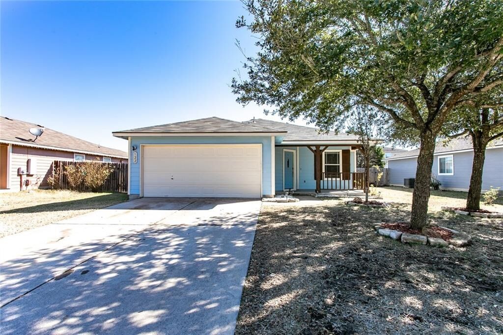Property Photo:  122 Quail Hollow Drive  TX 78634