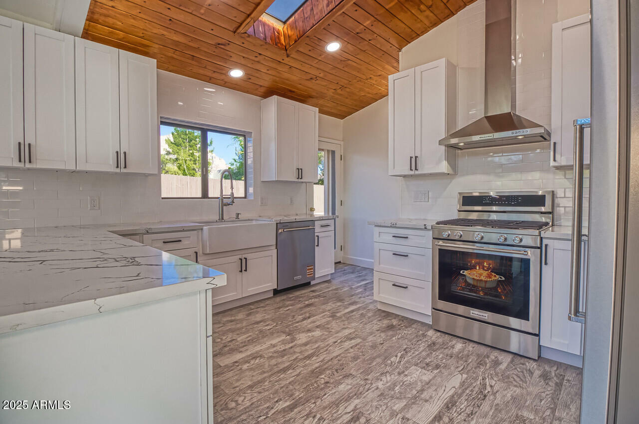 Property Photo: 21 Hummingbird Circle AZ 86336