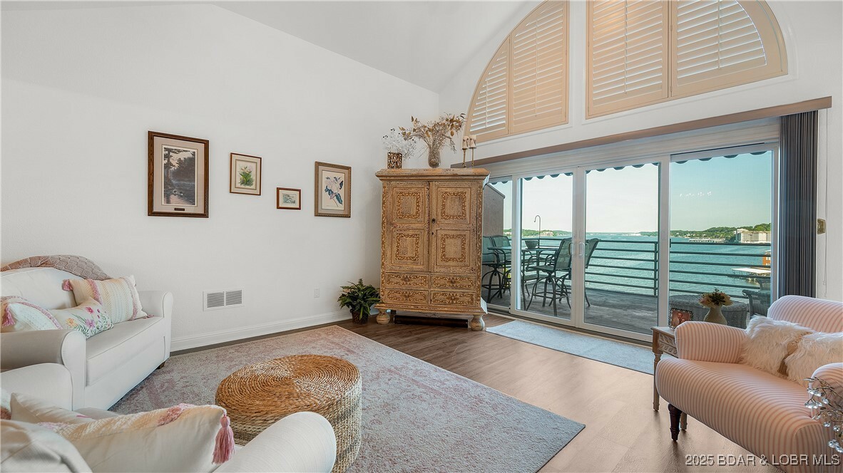 Property Photo:  441 Northport Drive 441  MO 65049 