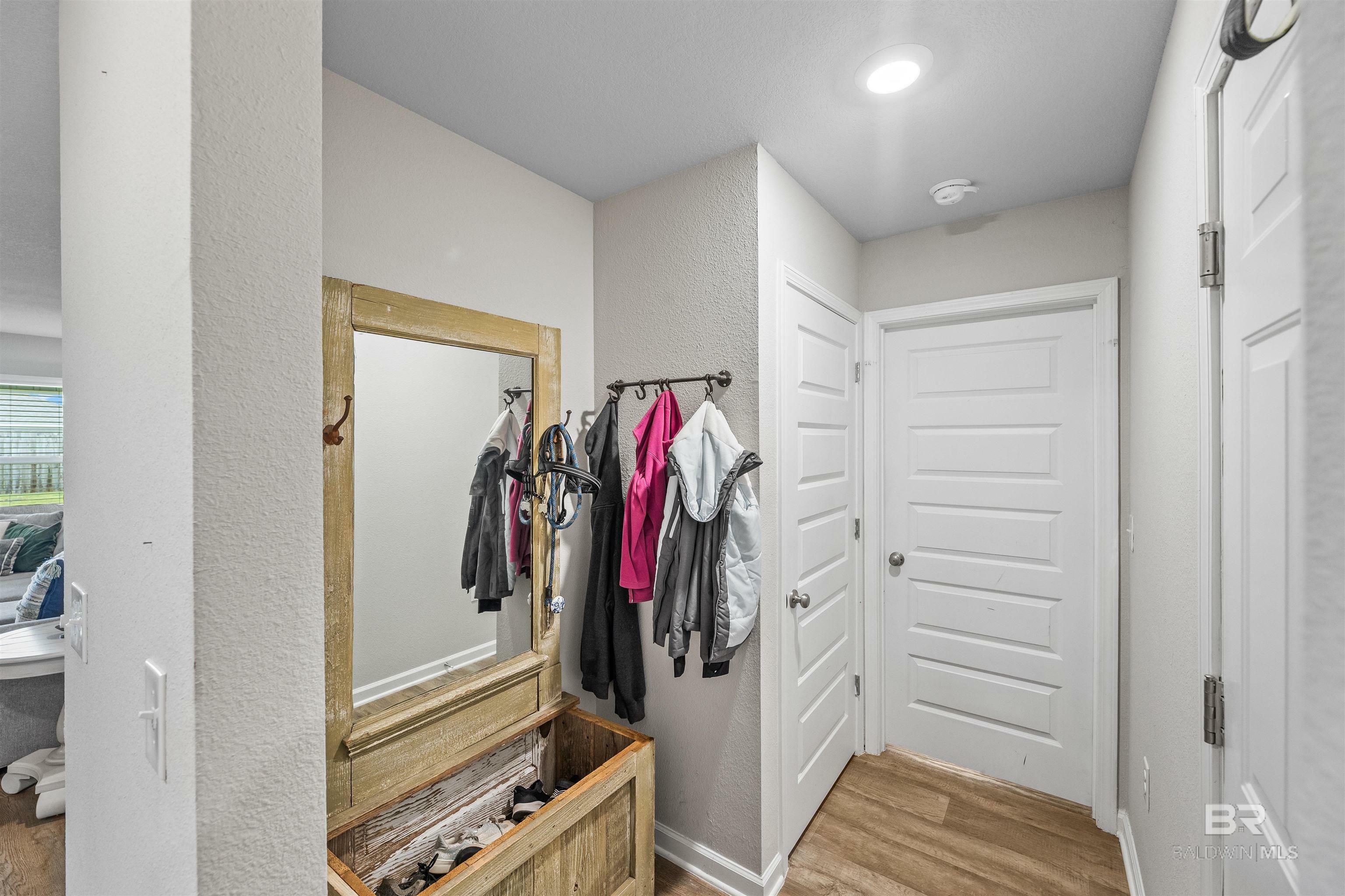 Property Photo: 14381 Headlands Lane AL 36535