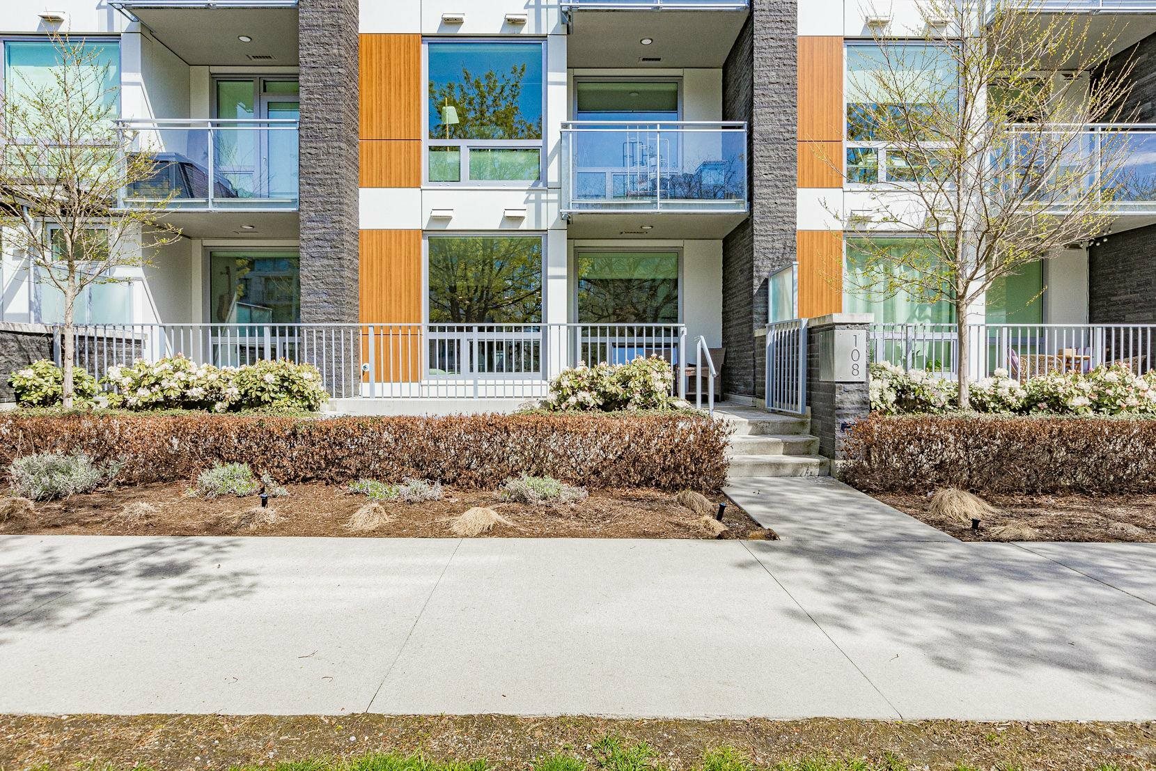 Property Photo: 5058 Cambie Street 108 BC V5Z 2Z5