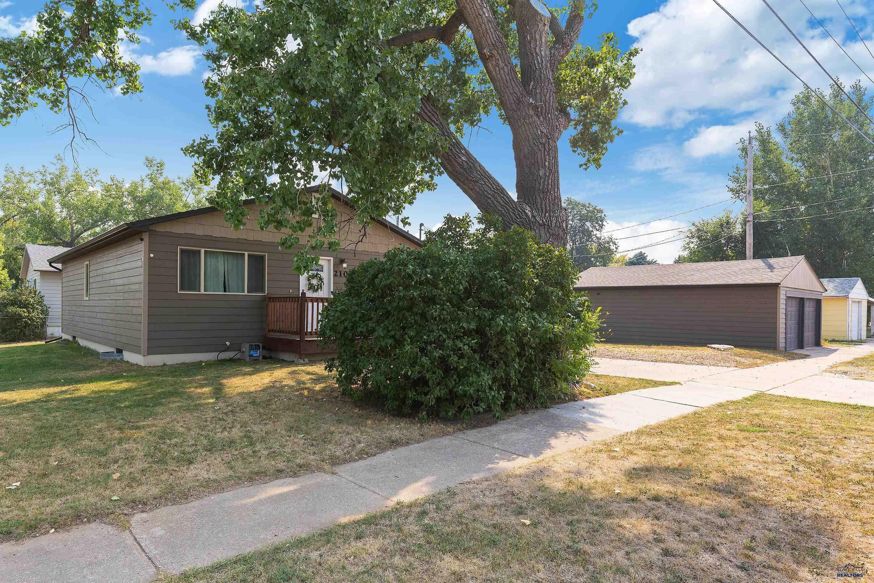 Property Photo: 2104 Prairie Ave SD 57701