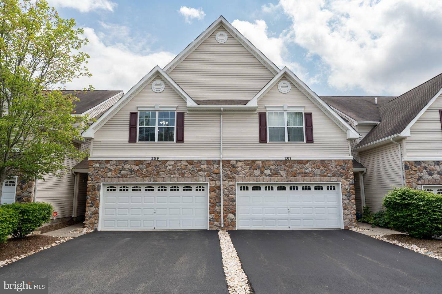Property Photo: 259 Concord Place NJ 08534