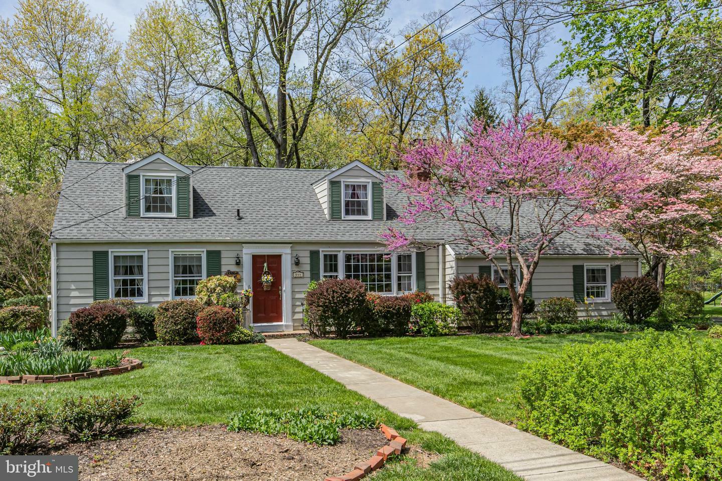 Property Photo: 444 Sked Street NJ 08534