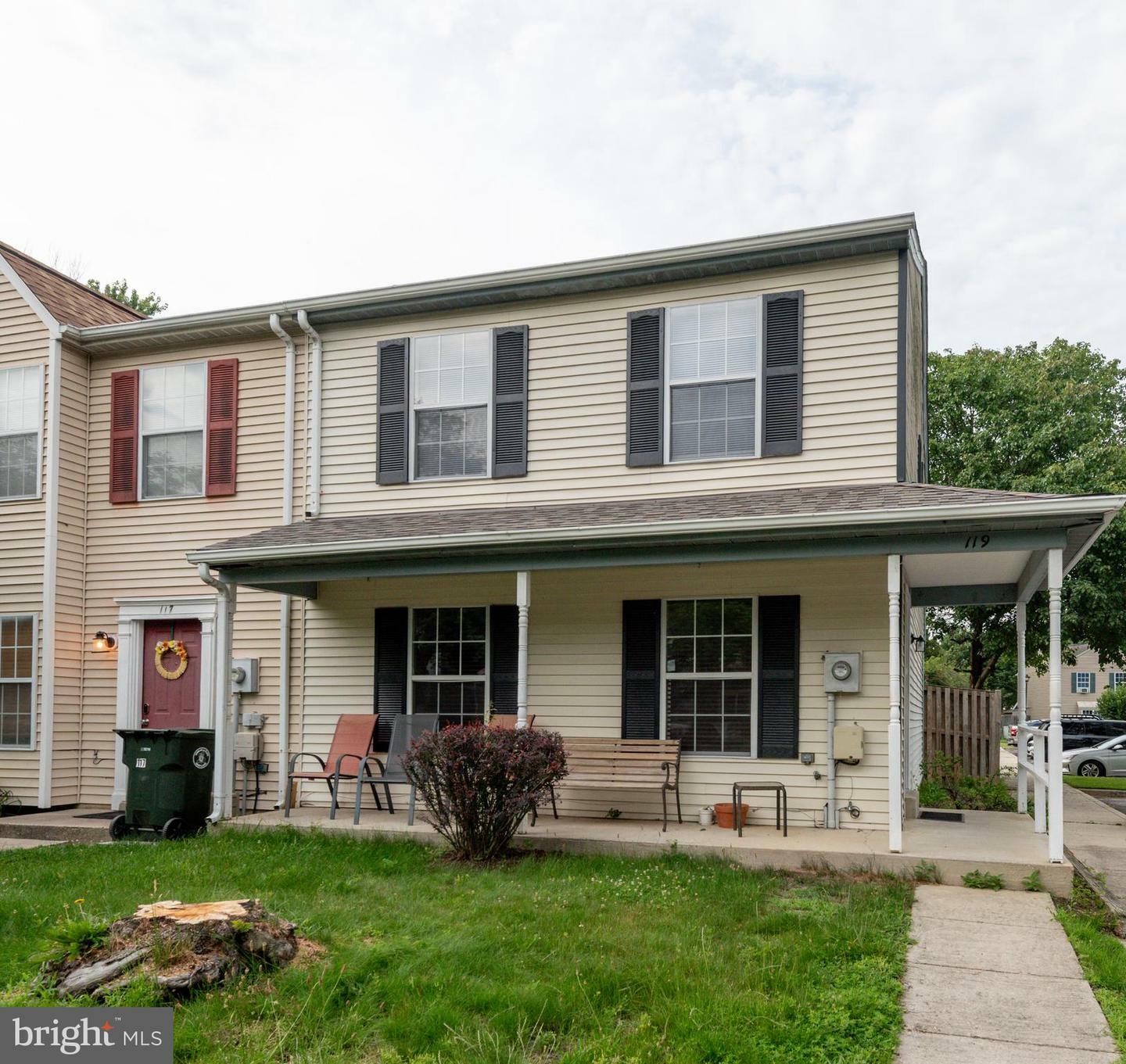 Property Photo: 119 Kalmia Court MD 20646