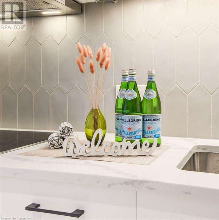 Property Photo: 741 King Street West 1604 ON N2G 0E9