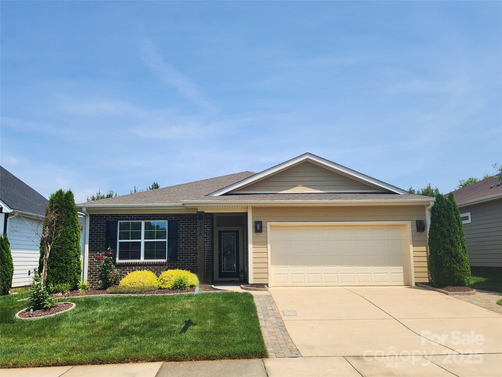 Property Photo: 5003 Looking Glass Trail NC 28037