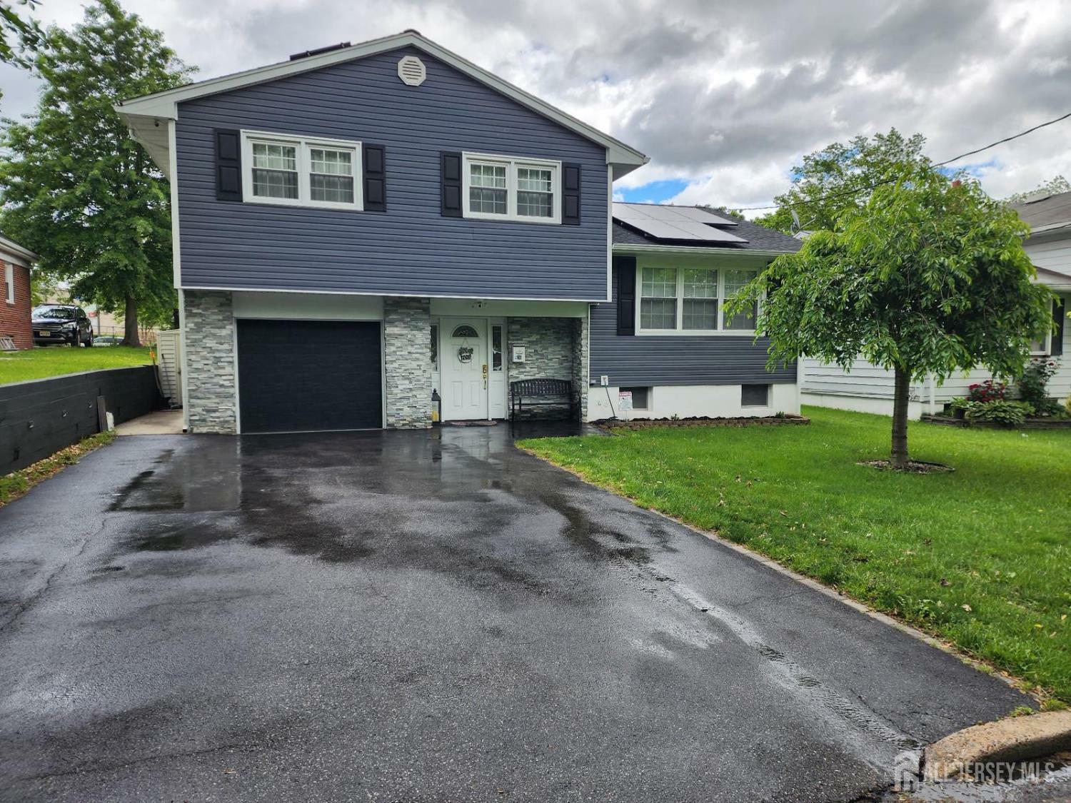 36 Richard Avenue  Hopelawn NJ 08861 photo