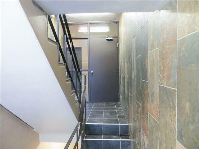 Property Photo: 620 Jefferson Avenue MB R2V 0P2