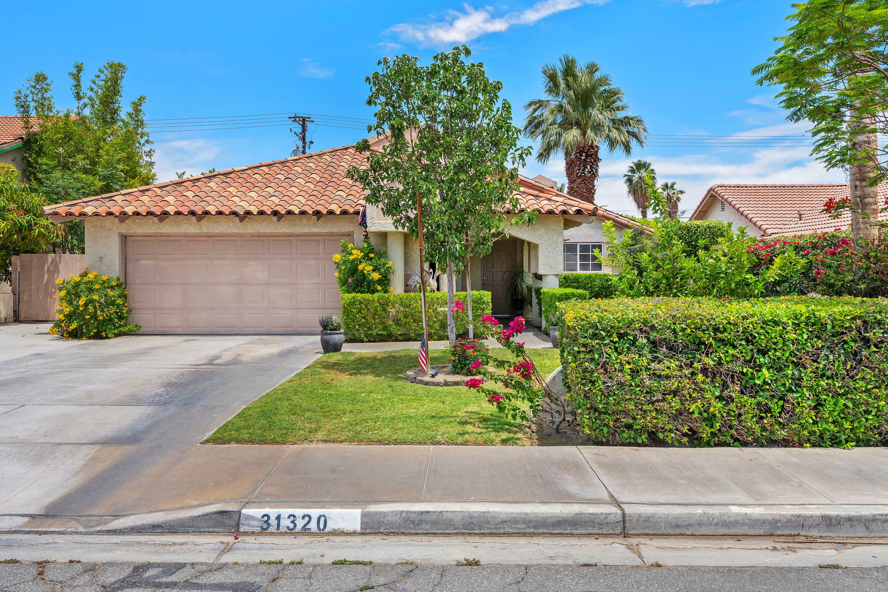 Property Photo: 31320 Avenida Ximino CA 92234