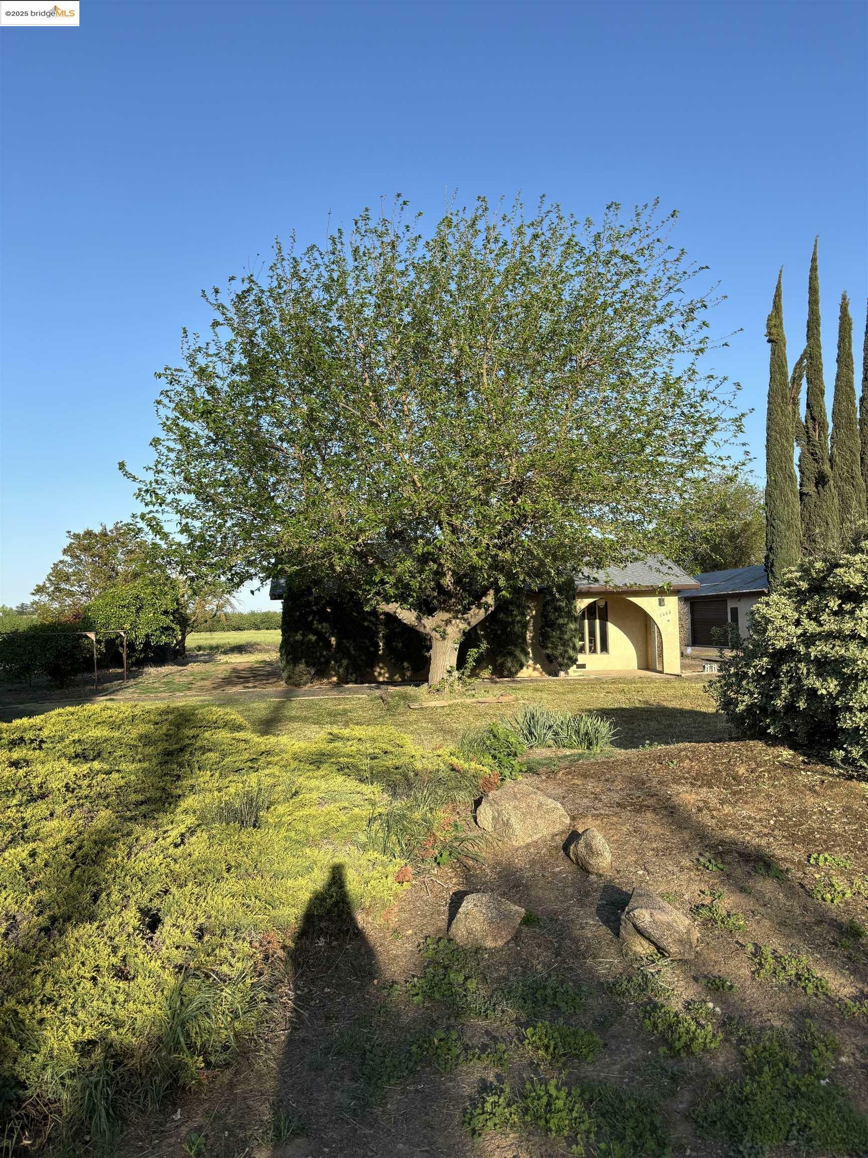 Property Photo: 1660 Kibby CA 95340