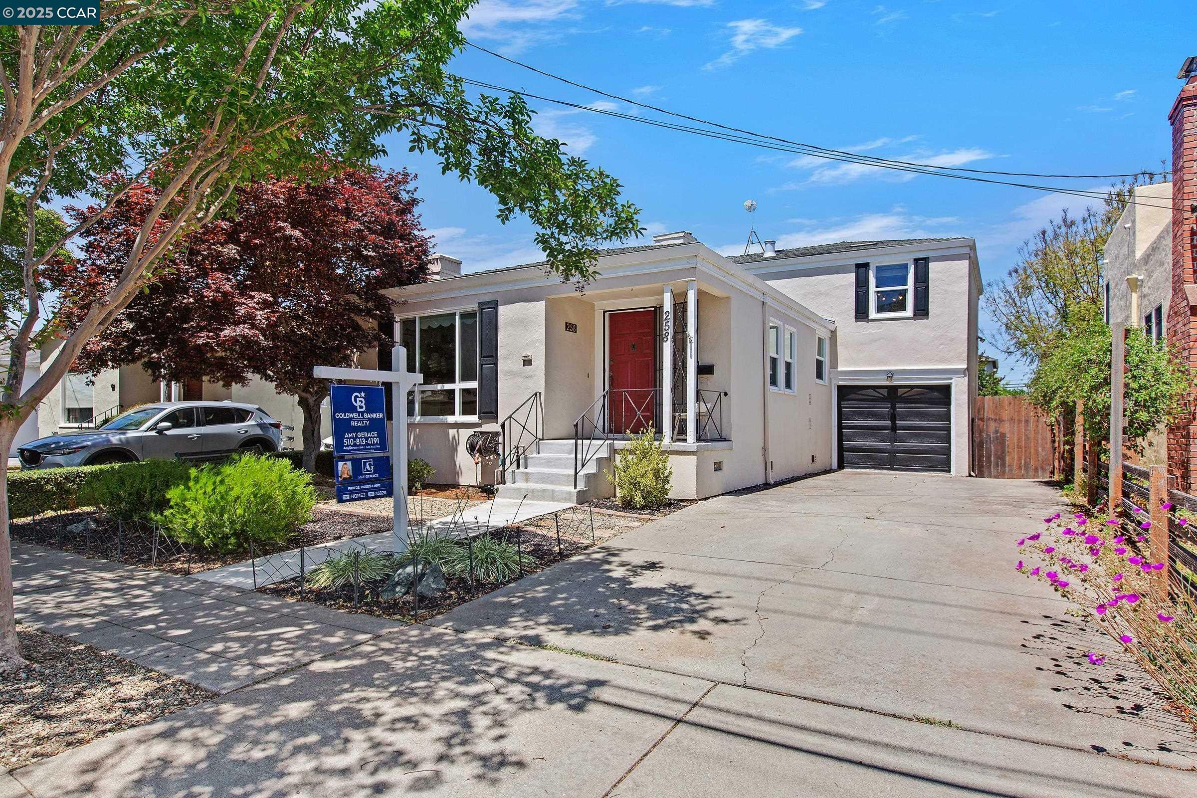 Property Photo: 258 Lorraine Blvd CA 94577