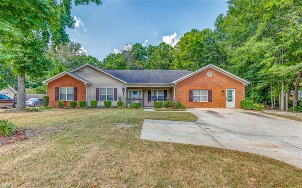 3706 Bouldercrest Road  Ellenwood GA 30294 photo