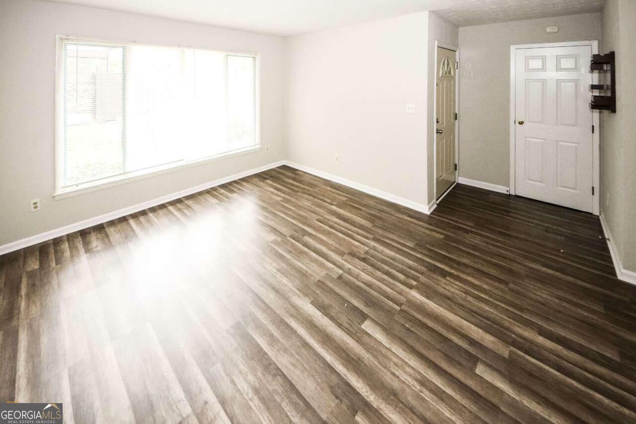 Property Photo: 1200 Ashborough Terrace SE A GA 30067