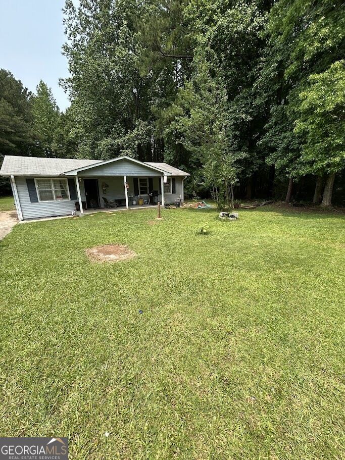 Property Photo:  260 W Teamon Circle  GA 30223 