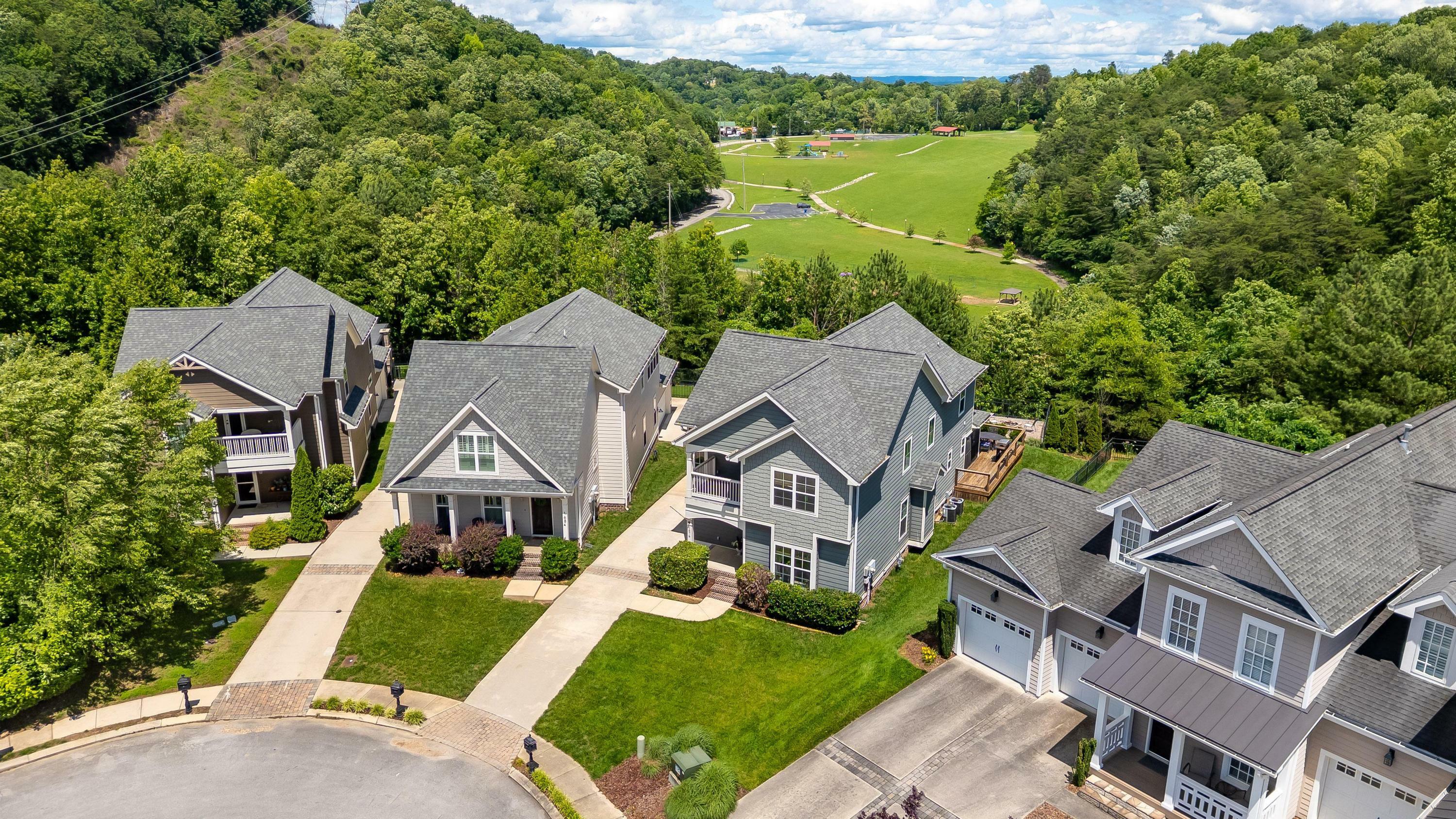 Property Photo: 1676 Westover Lane TN 37405