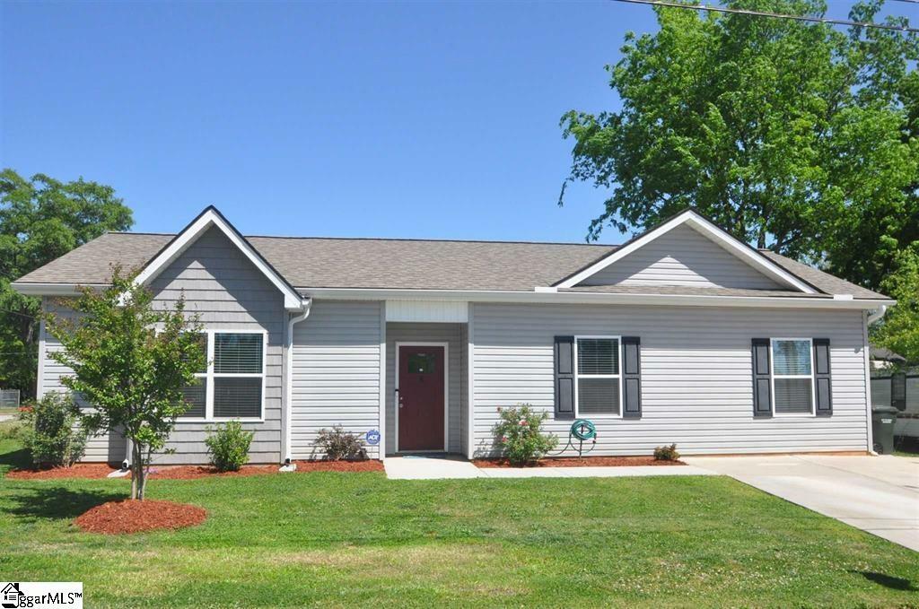 Property Photo: 8 7 Street SC 29651