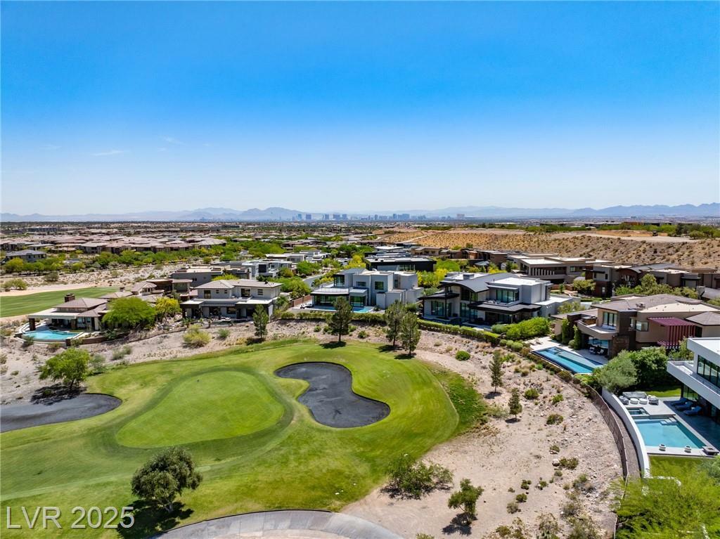 Property Photo: 18 Sun Glow Lane NV 89135