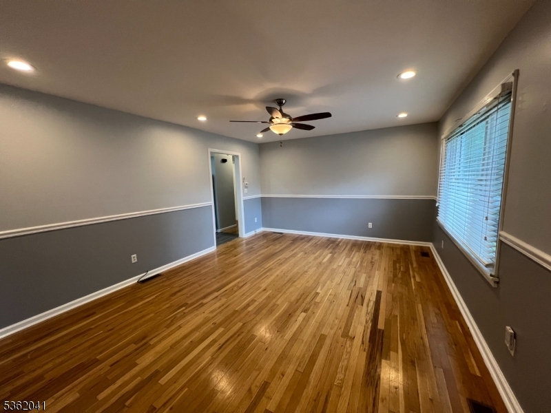 Property Photo: 514 Carmine Ave R NJ 07080