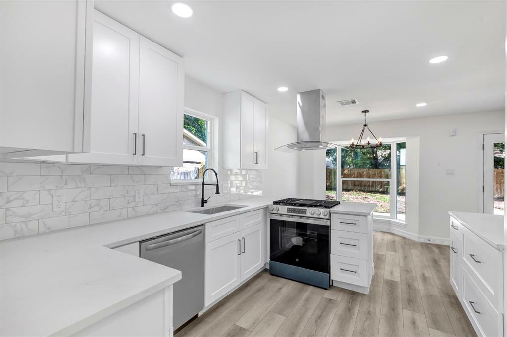 Property Photo: 9602 Ballin David Drive TX 77379