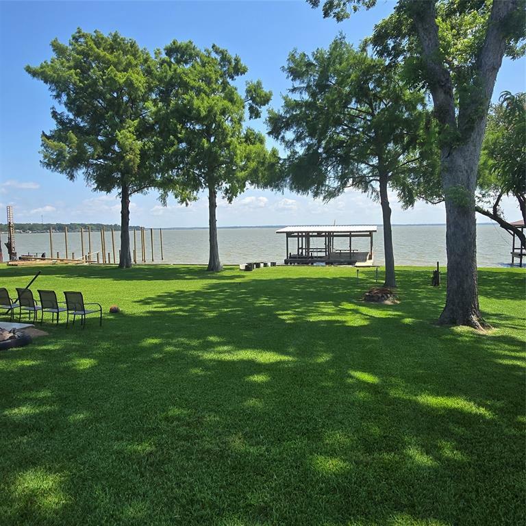 Property Photo: 500 High Crest Drive TX 77364