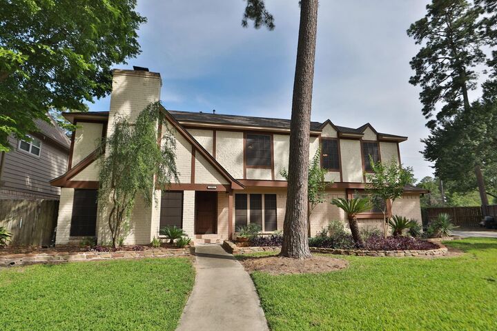 Property Photo:  12923 Hunterfield Drive  TX 77429