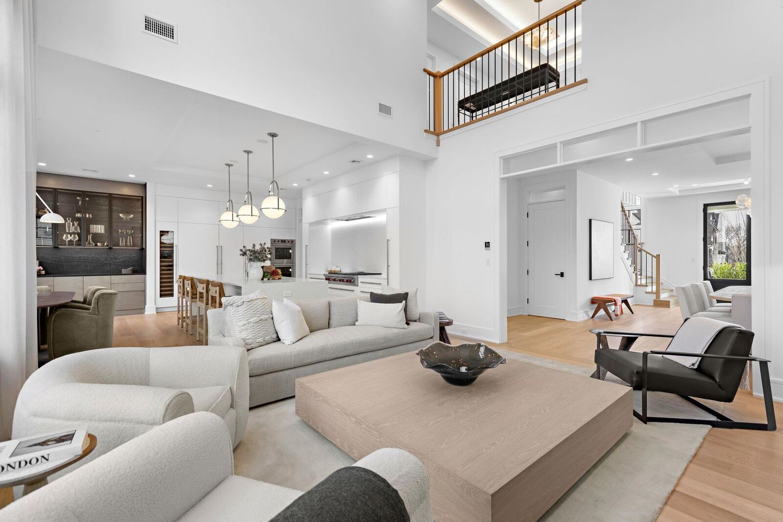 Property Photo: 24 Stone Bridge Ct NJ 07627