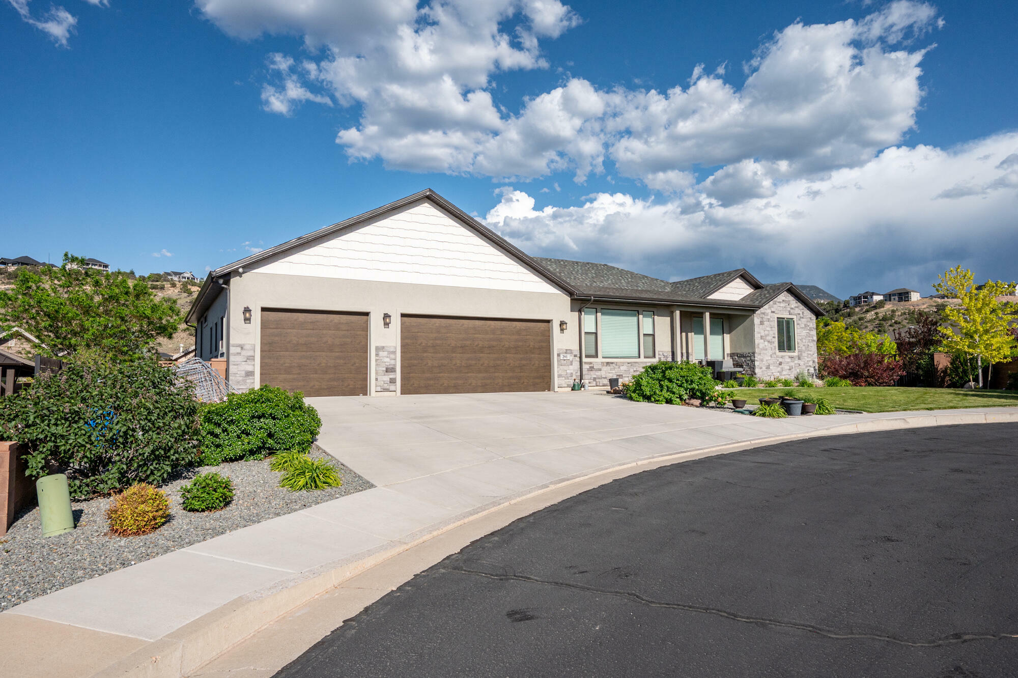 Property Photo: 291 S Marble Canyon Cir UT 84720
