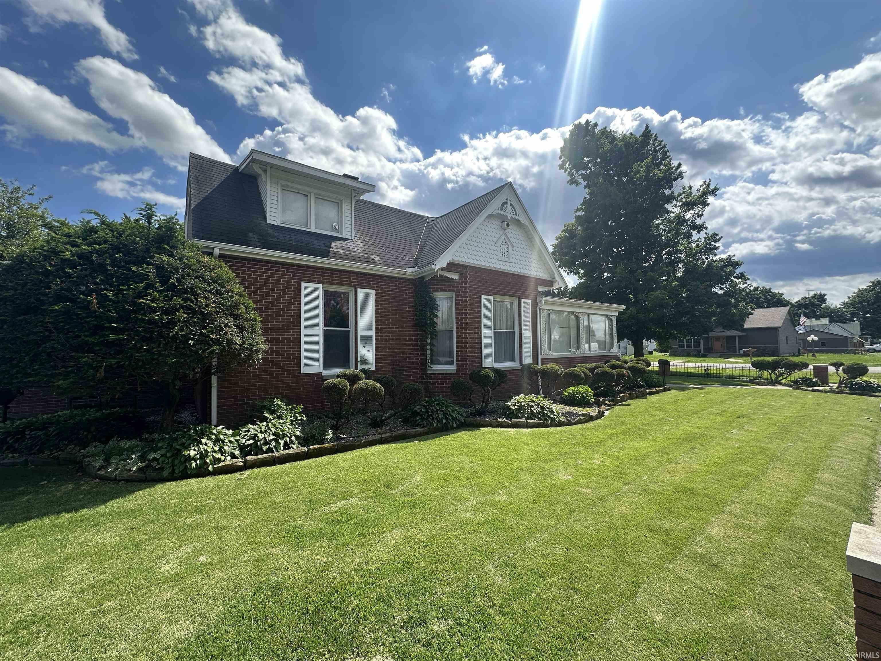 Property Photo: 27 N Edwards Street IN 47471