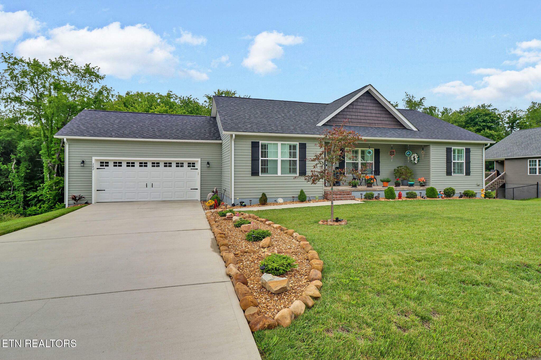 Property Photo: 282 Deerfield Rd TN 38555