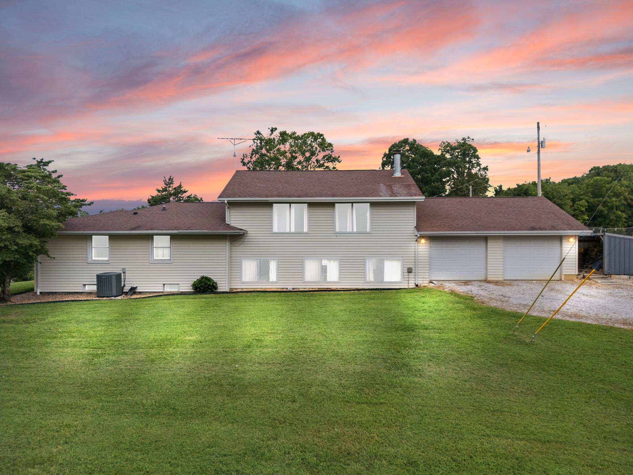 Property Photo: 283 Walter McDaniel Rd Road KY 40729