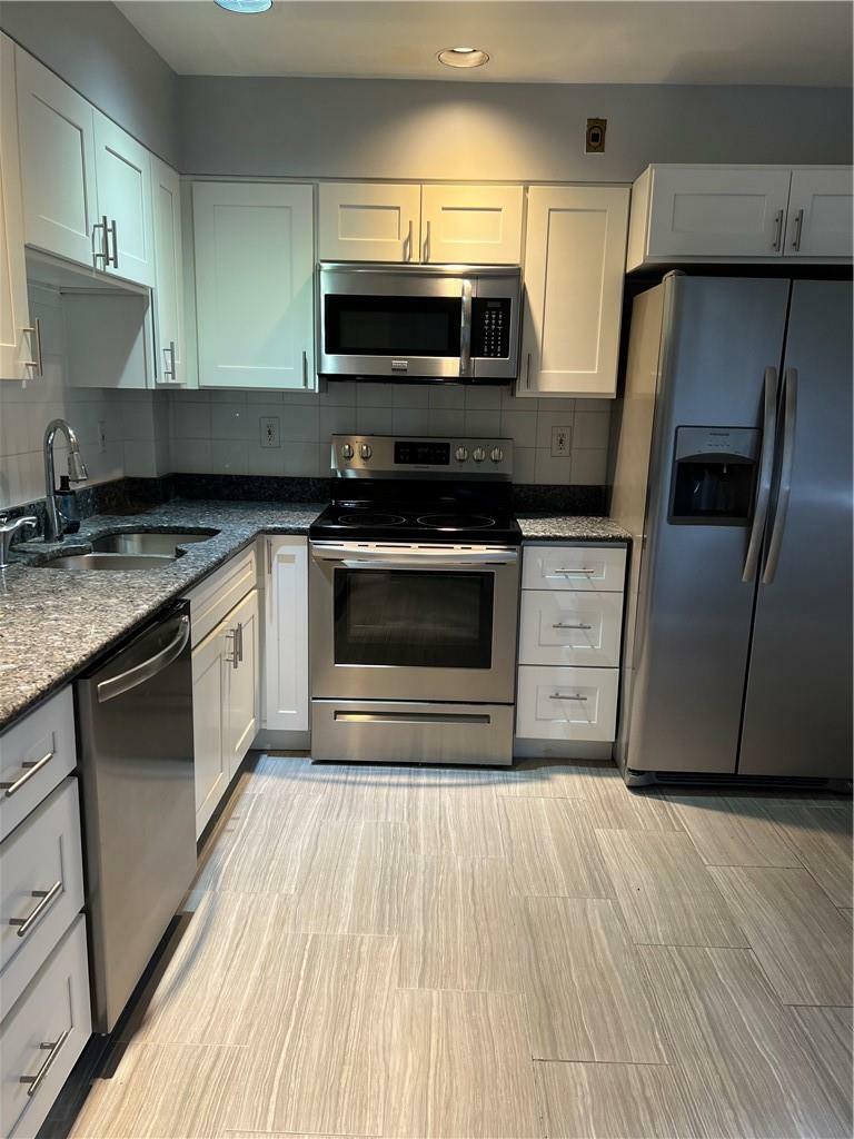 Property Photo:  5 Rockledge Drive  NY 10901 