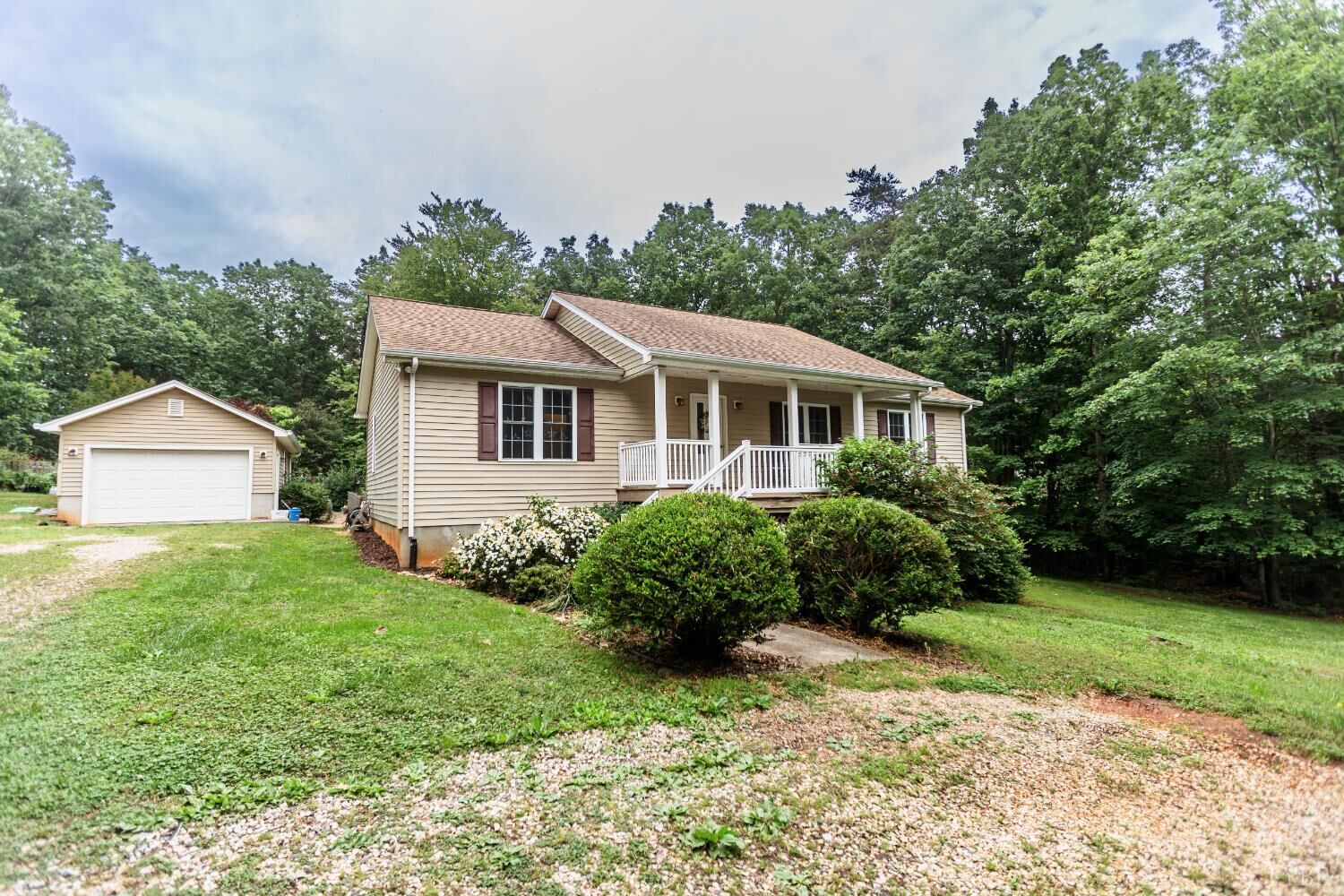 Property Photo: 286 Courtland Drive VA 24522