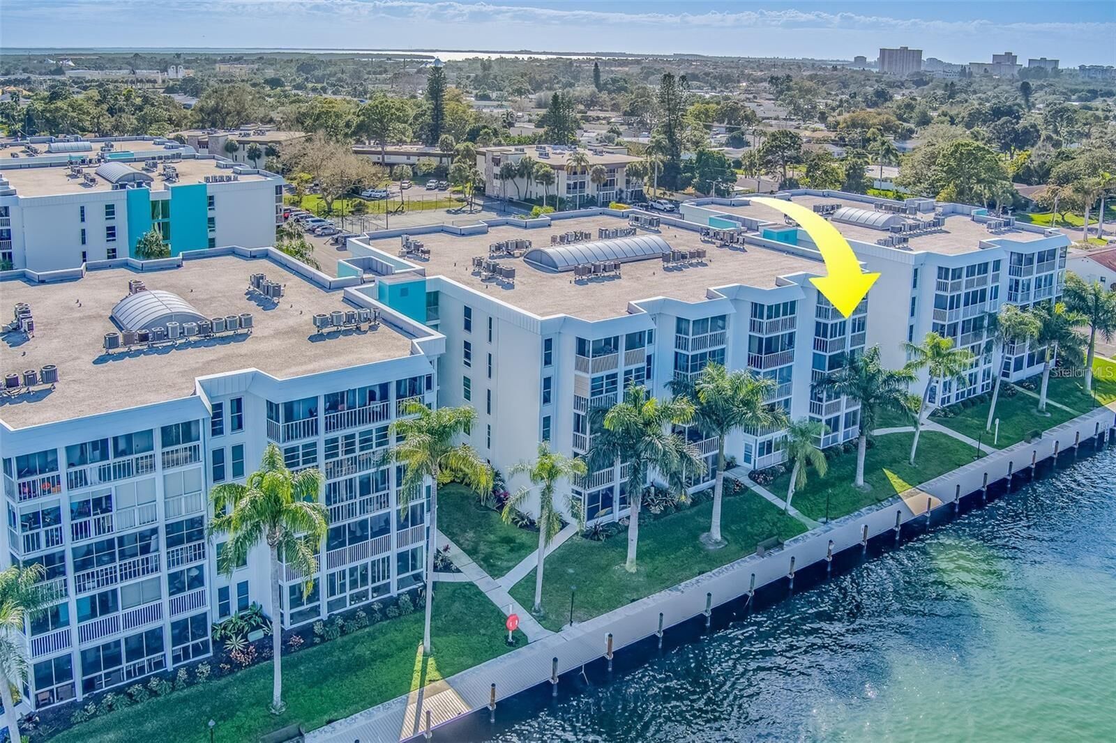 Property Photo: 4902 38th Way S 406 FL 33711