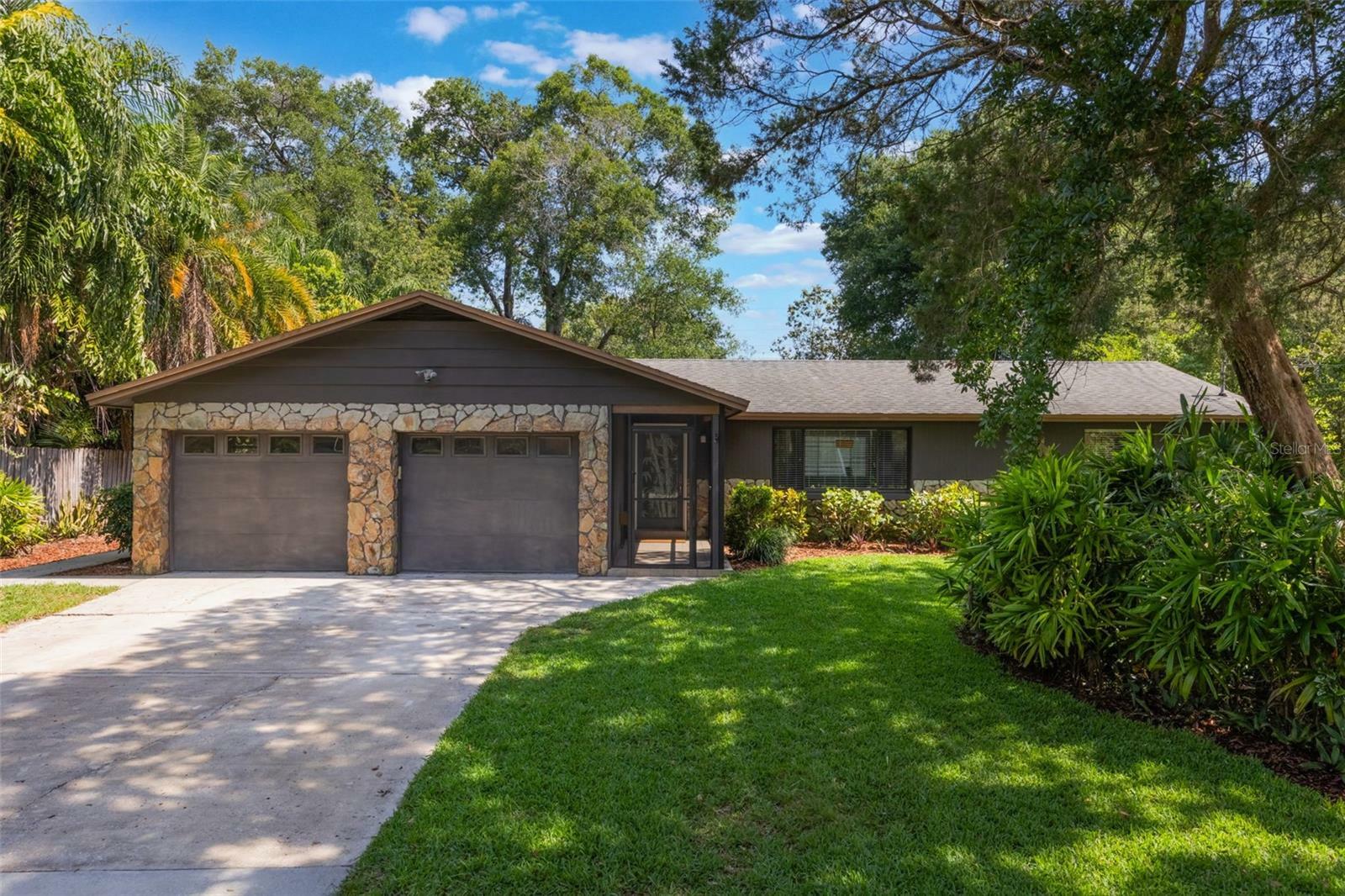 Property Photo: 1343 Charlotte Street FL 32701