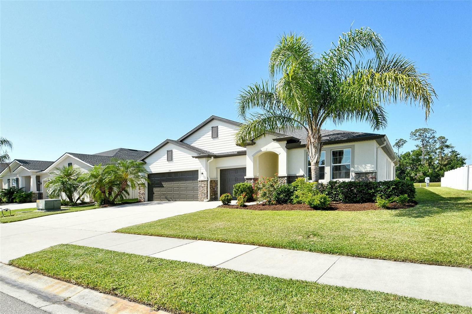 Property Photo: 364 Grande Vista Boulevard FL 34212