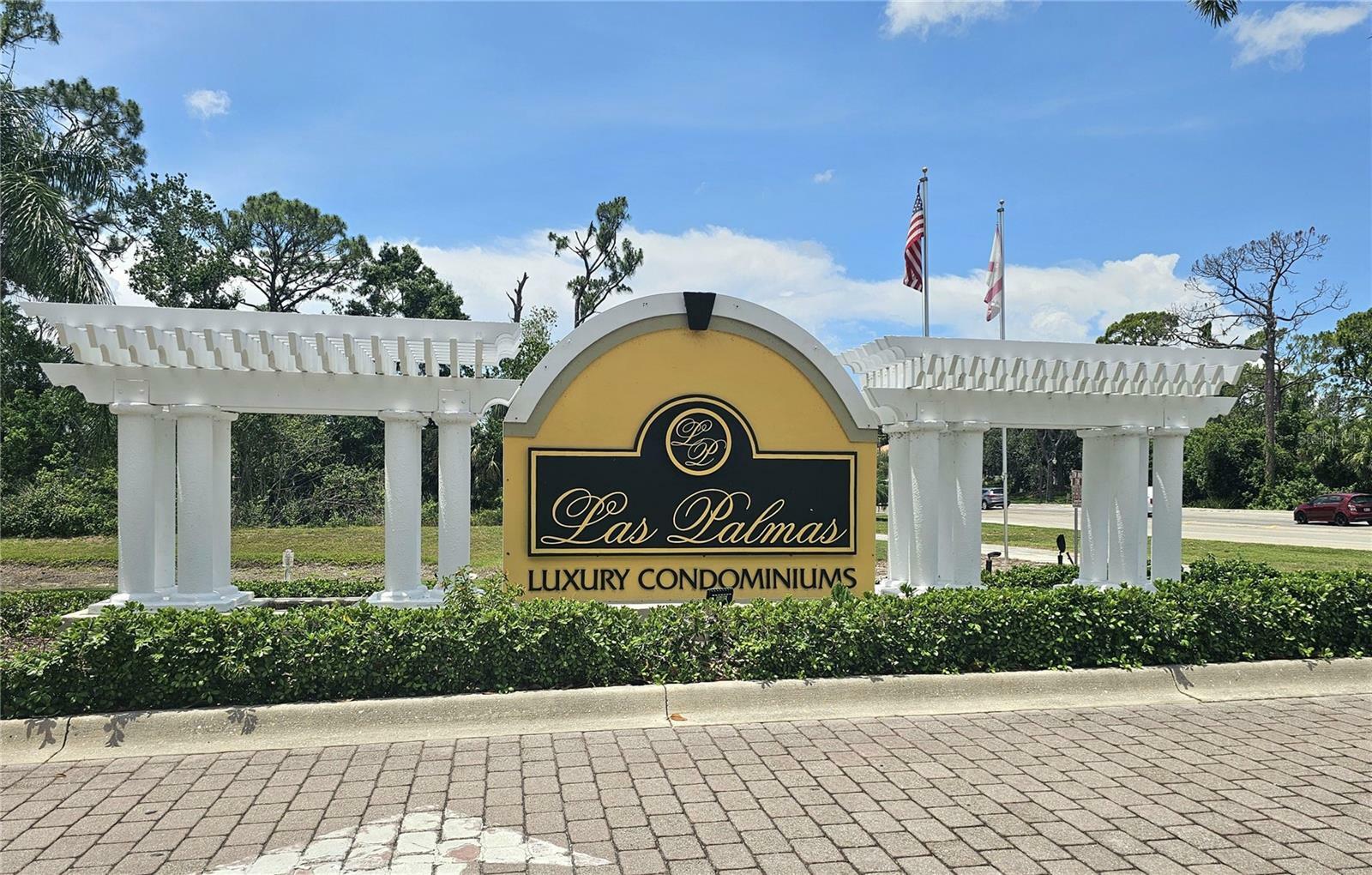 Property Photo:  5711 Bentgrass Drive 19-203  FL 34235 