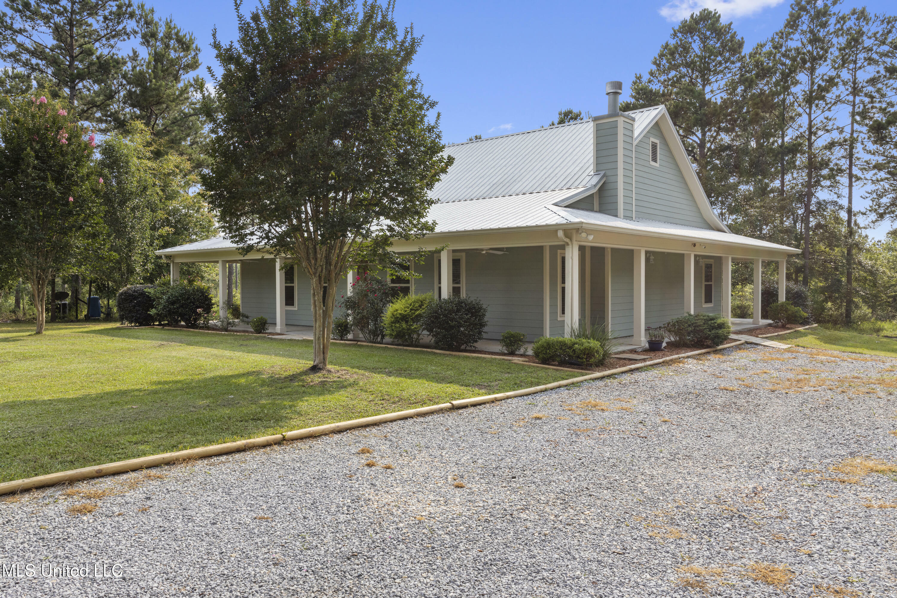Property Photo: 24031 Old River Road MS 39565