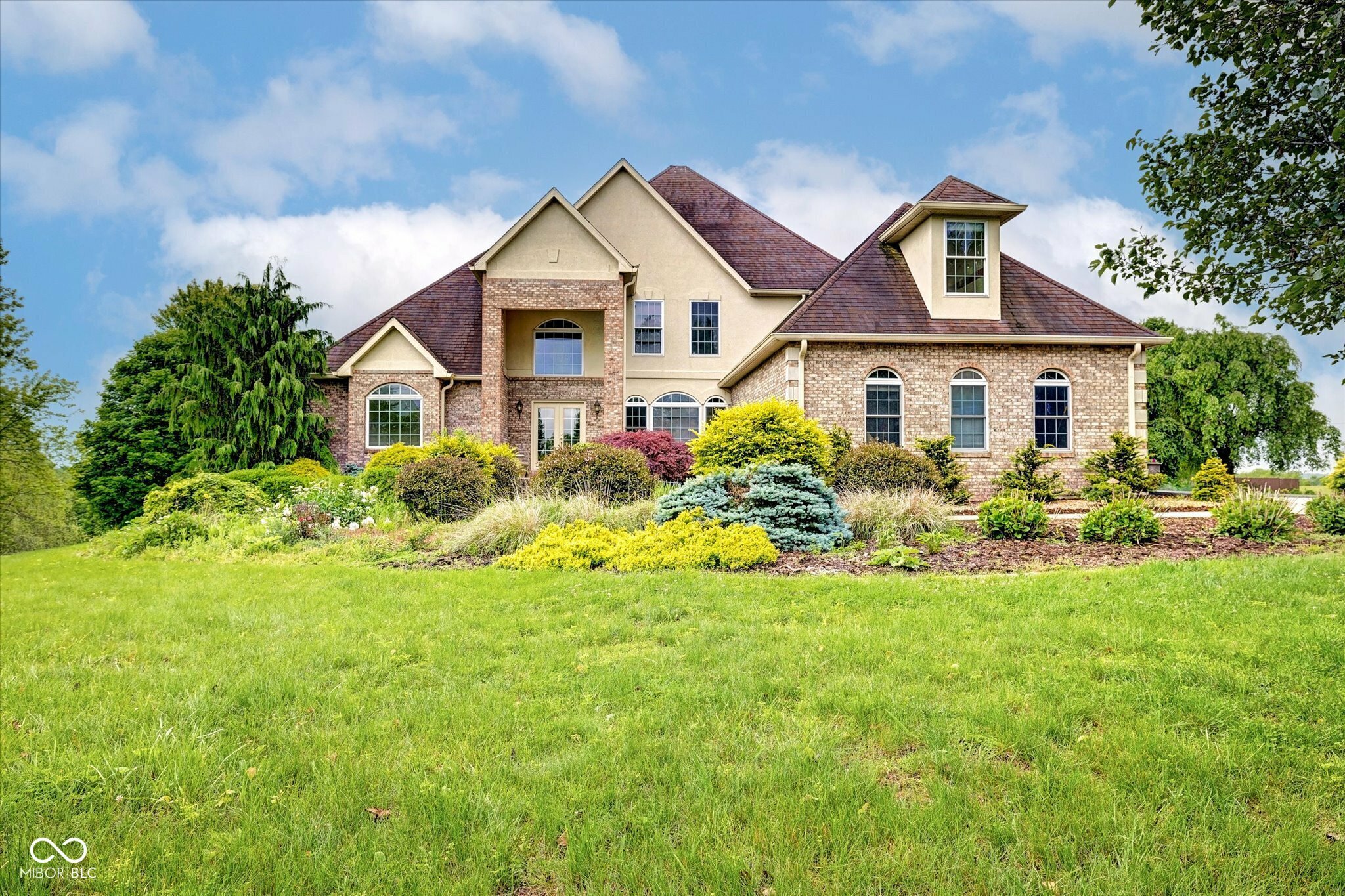 Property Photo: 8667 S Strain Ridge Road IN 47401