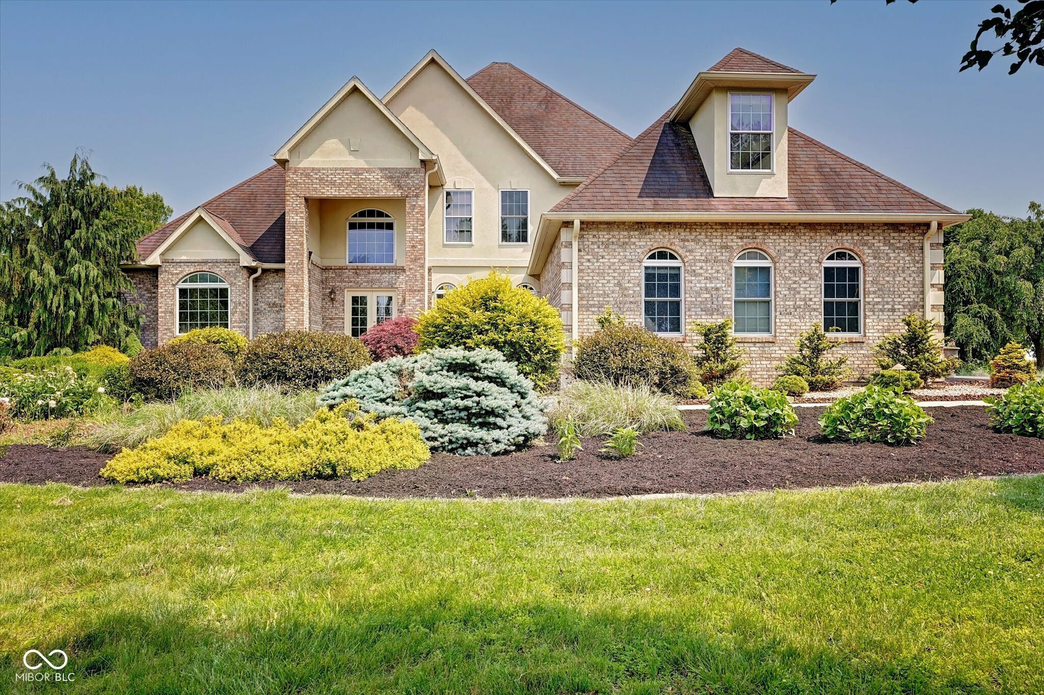Property Photo: 8667 S Strain Ridge Road IN 47401